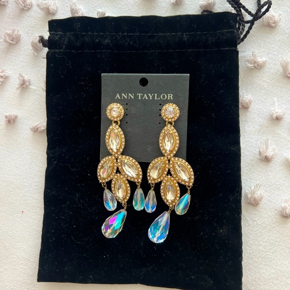 Ann Taylor chandelier earrings - Picture 2 of 6